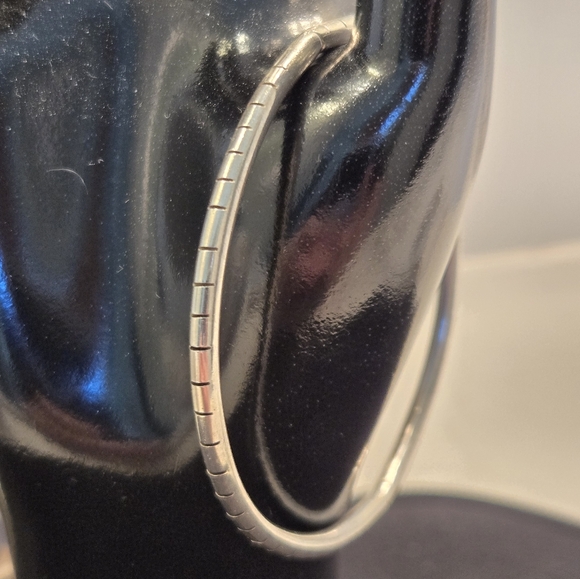 Genuine Sterling Silver Bangle Bracelet - Picture 6 of 9